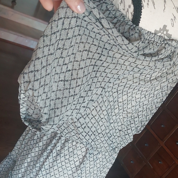 Isabel Marant Black and White Ruffle Bohemian Style 100% Silk Dress Sz S-M - Picture 5 of 10